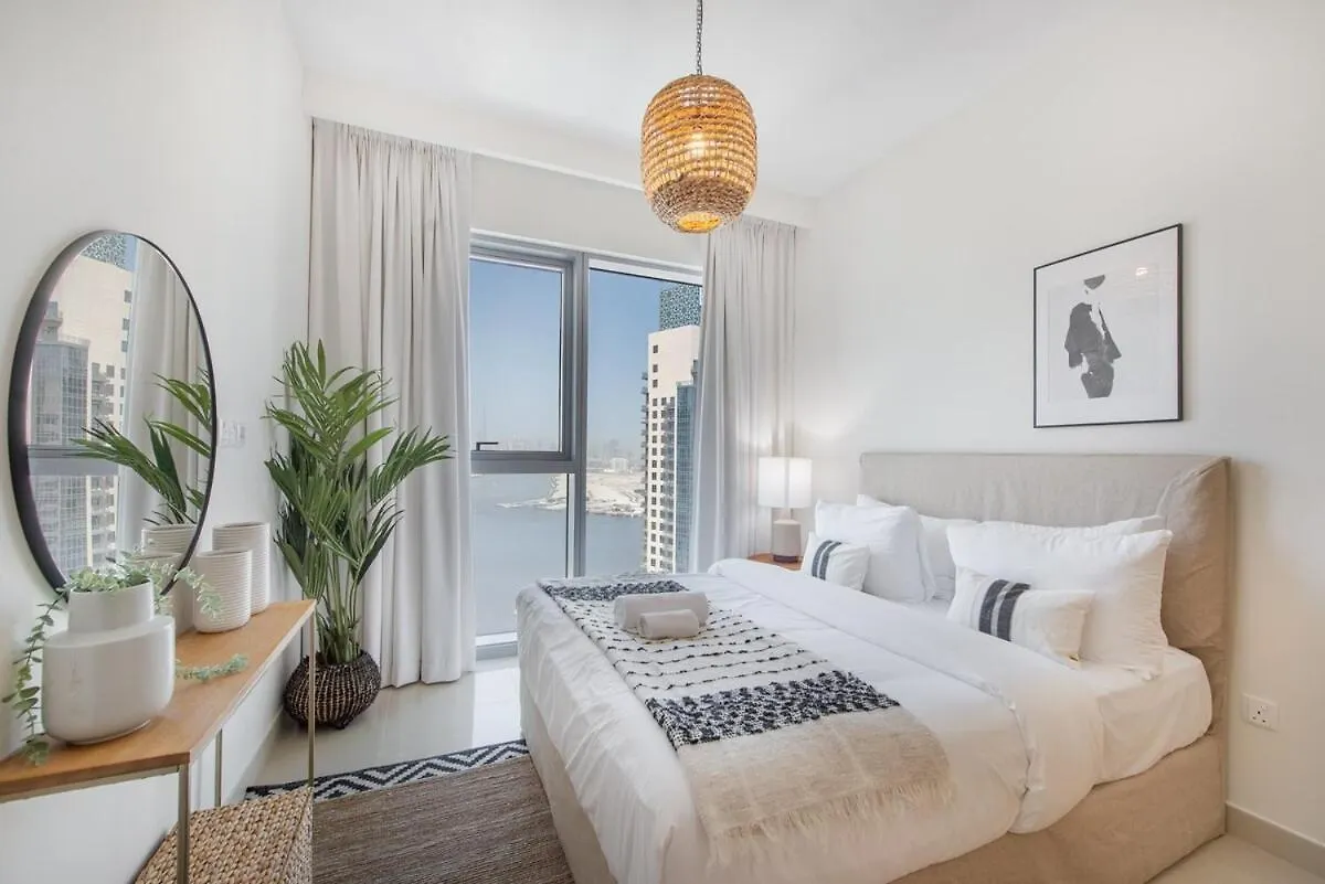 Stylish Cozy 3-Bedroom Apartment With Harbour Views In Dubai Creek Harbour
