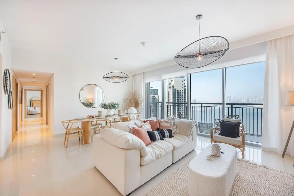 Stylish Cozy 3-Bedroom Apartment With Harbour Views In Dubai Creek Harbour contacts