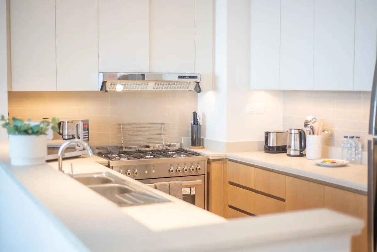 Stylish Cozy 3-Bedroom Apartment With Harbour Views In Dubai Creek Harbour